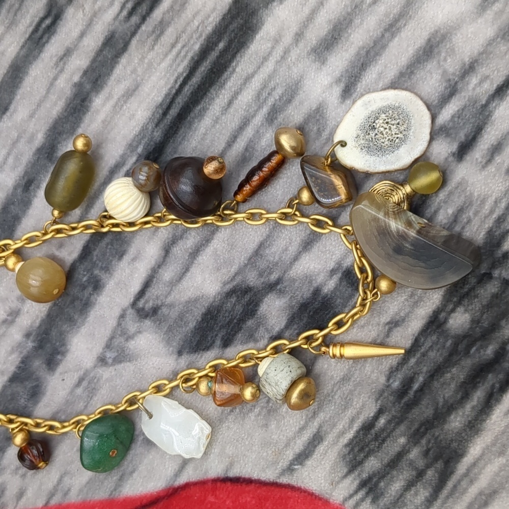 unbranded Rock necklace